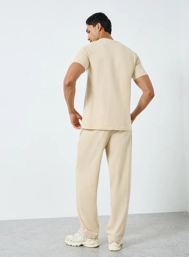 Styli  Men Relaxed Fit T-Shirt and Joggers Co-Ords for Men | Best Price UAE